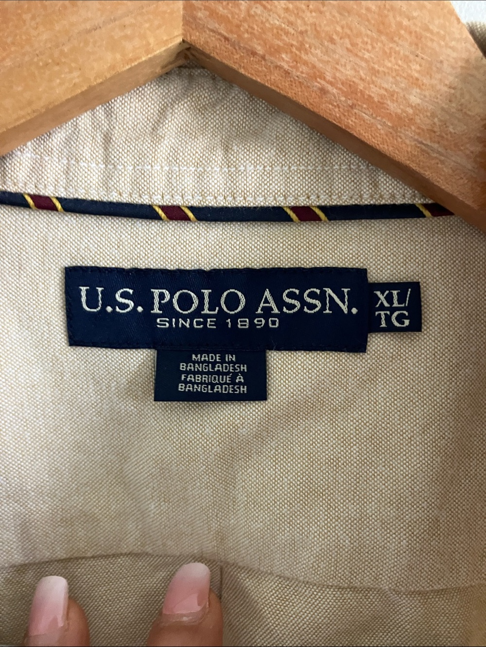 NWT size XL U.S. Polo Assn. Long-Sleeve Button-Down Shirt in Cream - Picture 5 of 7